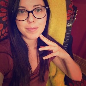 Meet your Posher, Marianna